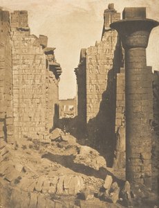 Cour des bubastites en ingang van de Hypostyle zaal van het paleis van Karnak, Thebe, 1849-50 door Maxime Du Camp