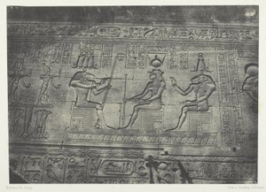 Grote tempel van Denderah (Teutyres), beelden van de achtergevel; Opper-Egypte, plaat 19 uit het album "Egypte, Nubie, Palestina en Syrie" (1852)