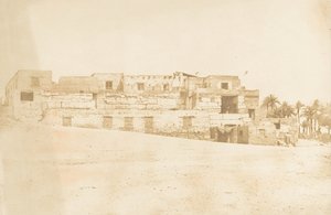 Woning van de bemanning van de Luxor, gebouwd op het terras van het Paleis, 1849-50
