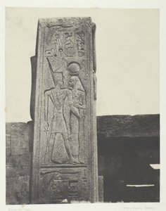 Paleis van Karnak, Pilaar voor het granieten heiligdom; Thebe