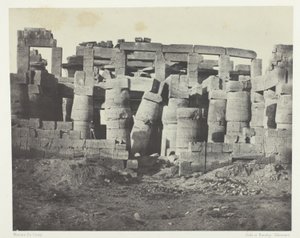 Paleis van Karnak, Hypostyle zaal gezien vanuit het noorden; Thebe door Maxime Du Camp