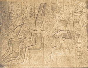 Buitensculpturen van het Granieten Heiligdom van het Paleis van Karnac Ammon verzekerend de c..., 1849-50 door Maxime Du Camp