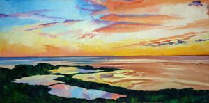 Levendige zonsondergang aan de kust