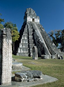 Tikal Tempel I of Tempel van de Grote Jaguar, 7e tot 8e eeuw