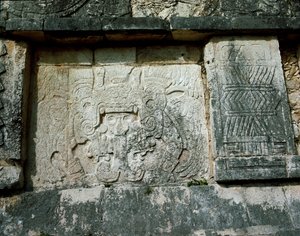 Venus Platform op het Grote Plein, 750-1200