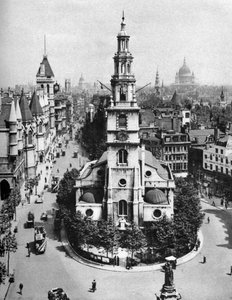 Kerk van St Clement Danes, de Strand en Fleet Street vanaf Australia House, Londen, 1926-1927 door McLeish