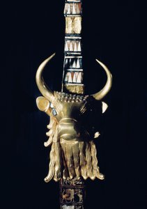 Hoofd van een stier, decoratie van een harp, 2800-2300 v.Chr.