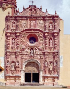 Gevel van de Franciscaner Missiekerk van Santa Maria del Agua de Landa, 1760-78 door Mexican School