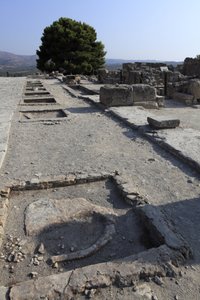 Minoïsch archeologisch terrein van Phaistos. Algemeen zicht op de westvleugel heiligdommen.