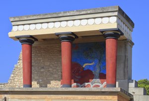 Minoïsch archeologisch terrein van Knossos. Noordingang, Noordzuilhal. door Minoan