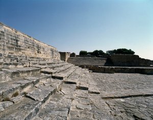 Uitzicht op de ruïnes van Phaistos, 2700-1200 v.Chr. door Minoan
