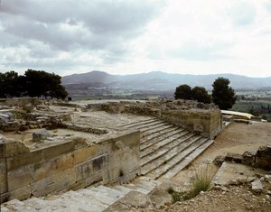 Uitzicht op de ruïnes van Phaistos, 2700-1200 v.Chr. door Minoan