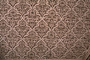 Kasbah van Thamiel glaoui, stucwerk, detail (keramiek) door Moroccan School
