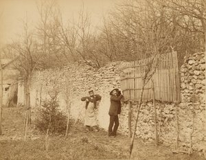 Ermitage de Sénart, een tuinman en Jules Belaube door Nadar [Gaspard Félix Tournachon]