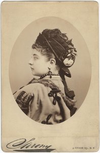 Portret van Pauline Lucca 1841-1908 door Napoleon Sarony