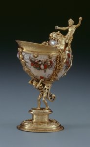 Nautilusbeker, ca. 1560 (verguld zilver, nautilus & beschilderd parelmoer)