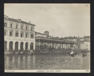 Overdekte vismarkt te Venetië