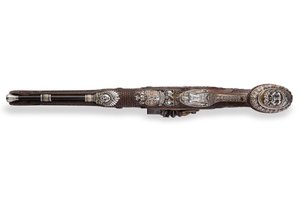 Een van een paar zilver-gemonteerde getrokken vuursteenpistolen, Versailles, 1825 door Nicolas Noel Boutet