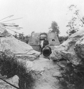 Langer Max, Duitse op rails gemonteerde belegeringskanon, Moere, nabij Oostende, België, Eerste Wereldoorlog, ca. 1918