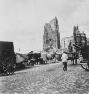 Het stadhuis, Arras, Frankrijk, Eerste Wereldoorlog, ca. 1914-ca. 1918