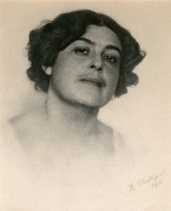 Portret van de Russische actrice Voronets, ca. 1916 door Nikolai Petrov