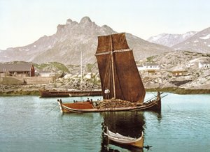Nordland-boot met een lading hout, Noorwegen, 1890-1900