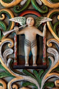 Engel met een trompet, detail van het altaarstuk, Mo I Rana-kerk door Norwegian School
