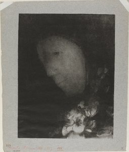 Hoofd van een Vrouw met Bloemcorsage door Odilon Redon