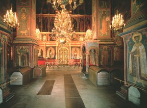 Interieur van de Aartsengel Michaël Kathedraal in het Kremlin van Moskou, 1679-1681 door Old Russian Architecture
