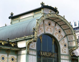Het Otto Wagner Paviljoen op Karlsplatz door Otto Wagner
