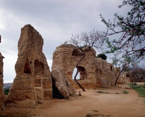 Uitzicht op paleochristelijke necropolis, 4e eeuw