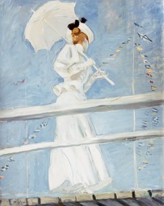 Jonge vrouw met een parasol op een steiger