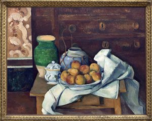 Stilleven met de dressoir. Schilderij door Paul Cezanne (1839-1906), olieverf op doek rond 1885. Franse kunst door Paul Cézanne