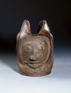 Pot in de vorm van een grotesk hoofd, ca. 1895
