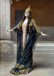 Operazangeres Lucy Arbell (1882-1947) als koningin Amahelli in opera "Bacchus", Parijs, foto Nadar uit Franse krant "Le Theatre" jul 1909