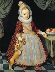Portret van een kind met een rammelaar
