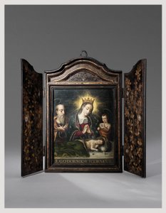 Een Draagbaar Christelijk Heiligdom (Seigan) in opdracht van de Portugese Jezuïeten door Period Momoyama