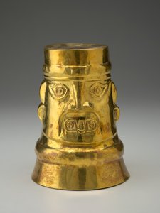 Kero (Ceremonieel Drinkvat), c.1000-1476 (goudlegering)