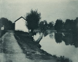 De Rivier bij Maanlicht door Peter Henry Emerson