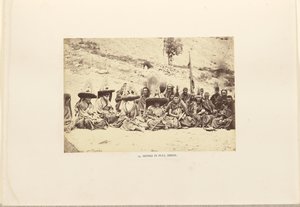 Monniken in vol ornaat door Philip Henry Egerton