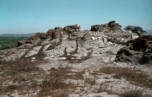 Fenicische beschaving: site van de tophet van de Punische stad Sulcis door Phoenician Phoenician