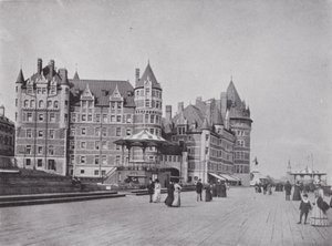 Chateau Frontenac en Dufferin Terrace door Photographer Canadian