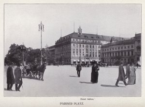 Berlijn: Pariser Platz door Photographer German