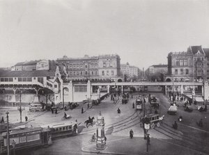 Hallesches Tor met Hochbahn-station