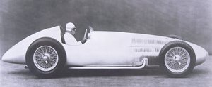 Mercedes Benz Grand Prix raceauto door Photographer German
