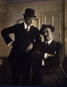 De componist Giacomo Puccini (1858-1924) en de muziekuitgever Tito Ricordi II (1865-1933). door Photographer Italian
