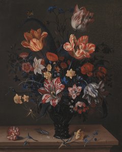 Tulpen en andere bloemen in een kamer door Pictufy