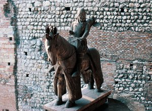 Ruiterstandbeeld van Cangrande I della Scala, Castelvecchio, Verona, Veneto, Italië door Blaise Nicolas Le Sueur