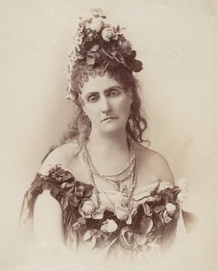 Gravin de Castiglione, 1895 door Pierre Louis Pierson