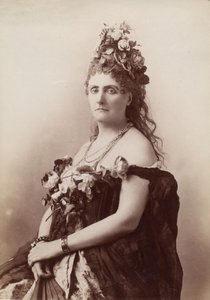 Gravin de Castiglione, uit Série des Roses, 1895 door Pierre Louis Pierson